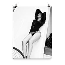 Load image into Gallery viewer, Fashion in HAVANA | VINTAGE Poster