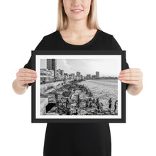 Load image into Gallery viewer, HAVANA Malecón people swimming Framed photo paper poster
