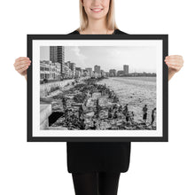 Load image into Gallery viewer, HAVANA Malecón people swimming Framed photo paper poster