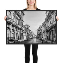 Load image into Gallery viewer, HAVANA San Lazaro Street | Framed photo paper poster