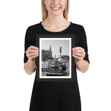 Load image into Gallery viewer, Classic Car Havana original photography | Framed photo paper poster