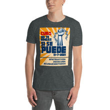 Load image into Gallery viewer, CUBA NO TE RINDAS | Short-Sleeve Unisex T-Shirt