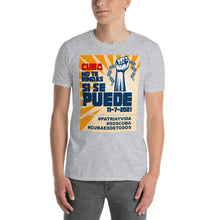 Load image into Gallery viewer, CUBA NO TE RINDAS | Short-Sleeve Unisex T-Shirt