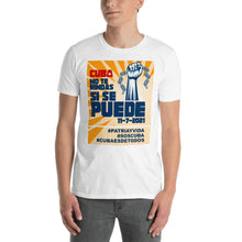 Load image into Gallery viewer, CUBA NO TE RINDAS | Short-Sleeve Unisex T-Shirt