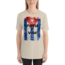 Load image into Gallery viewer, WOMAN PATRIA Y VIDA | Short-Sleeve Unisex T-Shirt