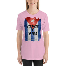 Load image into Gallery viewer, WOMAN PATRIA Y VIDA | Short-Sleeve Unisex T-Shirt