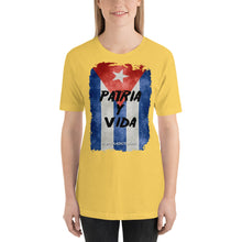 Load image into Gallery viewer, WOMAN PATRIA Y VIDA | Short-Sleeve Unisex T-Shirt