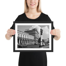 Load image into Gallery viewer, HAVANA Paseo del Prado | Framed poster
