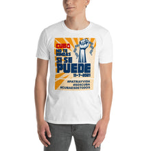 Load image into Gallery viewer, CUBA NO TE RINDAS | Short-Sleeve Unisex T-Shirt
